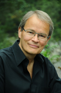 Lars Kaario, Artistic Director